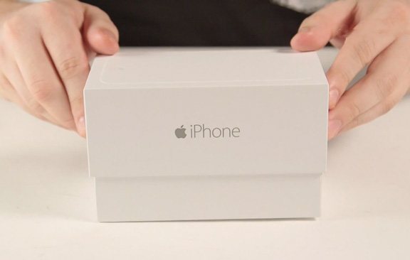 Первая распаковка iPhone 6 [видео]