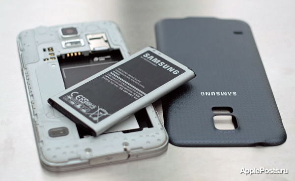 Samsung Galaxy S6 получит более слабый аккумулятор, чем у нынешнего флагмана