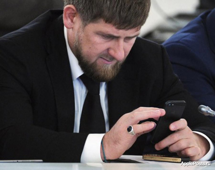 Поклонник iPhone Рамзан Кадыров заказал себе YotaPhone 2