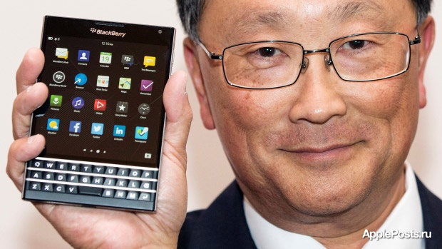 BlackBerry готова заплатить $550 тем, кто откажется от iPhone в пользу BlackBerry Passport