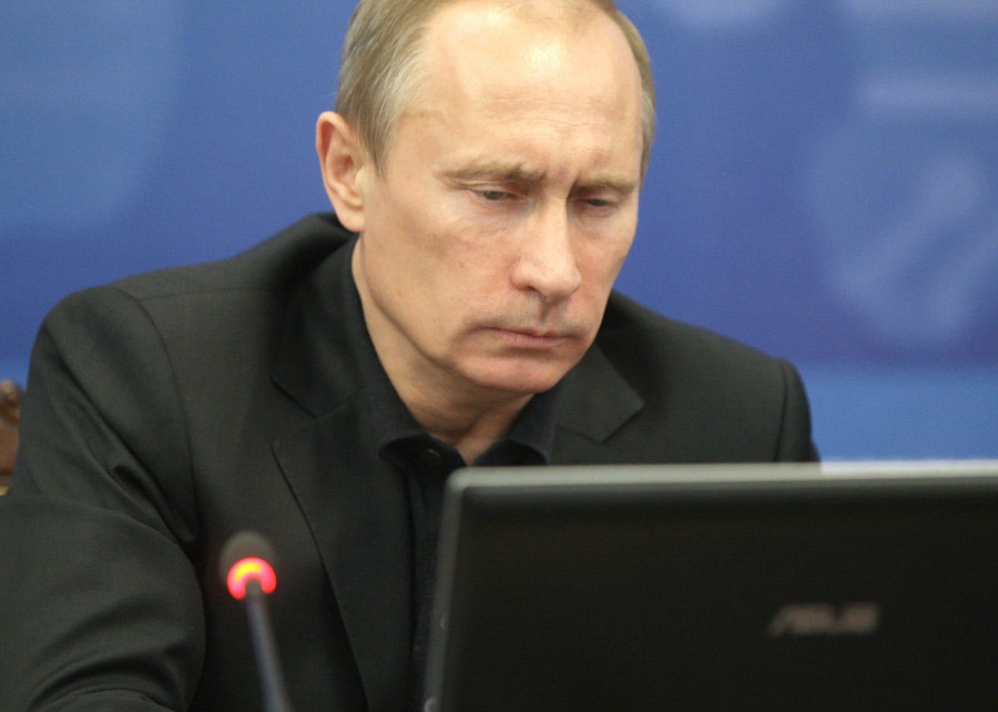 Путин поддержал закон о введении налога на скачивание приложений из App Store и Google Play