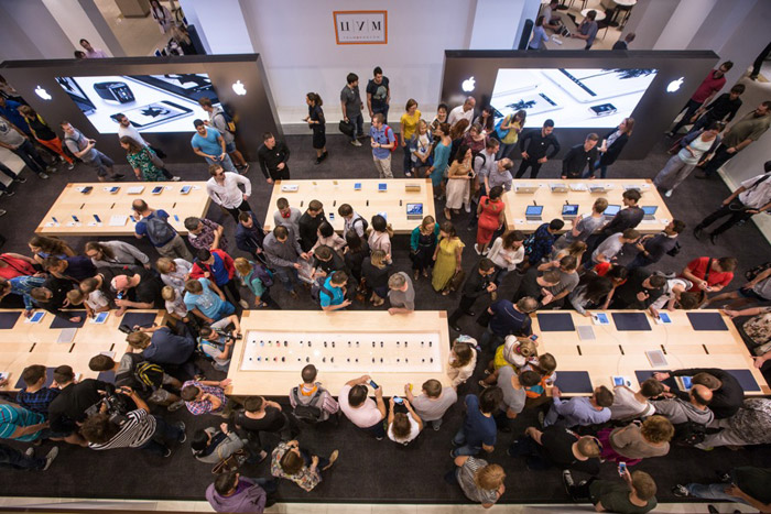 Apple открыла в ЦУМе бутик по продаже Apple Watch